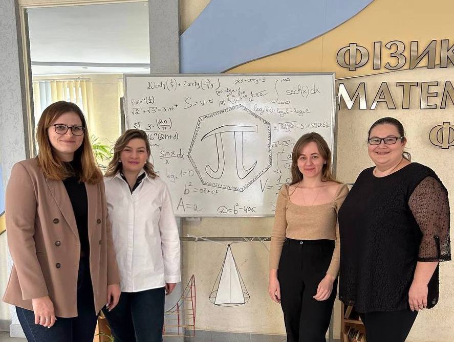 Ірина Біланик, Оксана Гетманюк, Іванна Бондар, Ганна Гоменюк